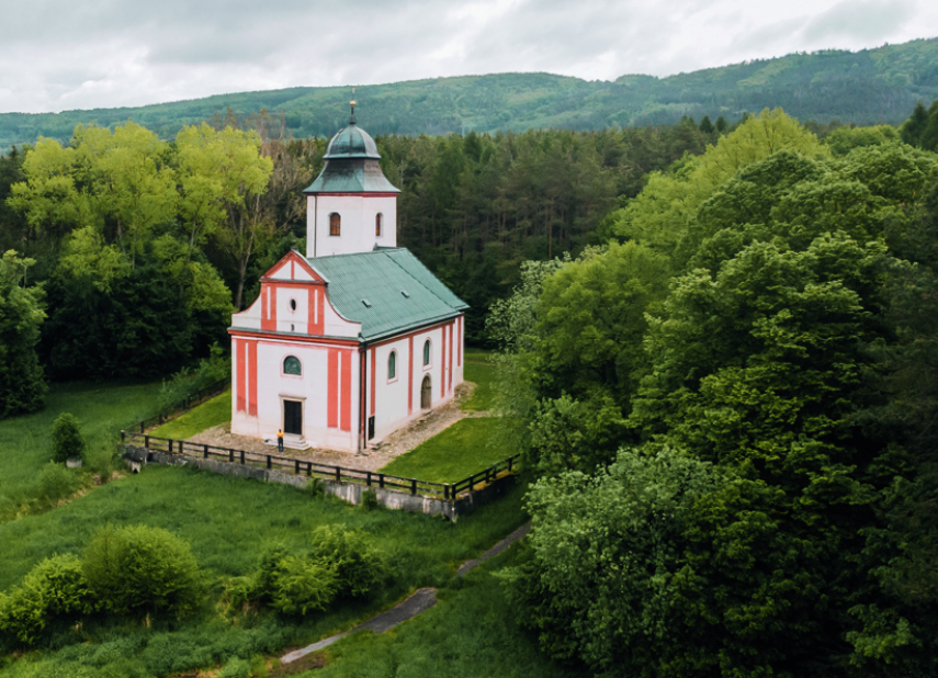 kostel sv. Víta v Zahrádkách u Ledče