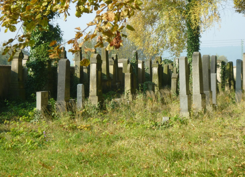 CHOTĚBOŘ JEWISH CEMETERY